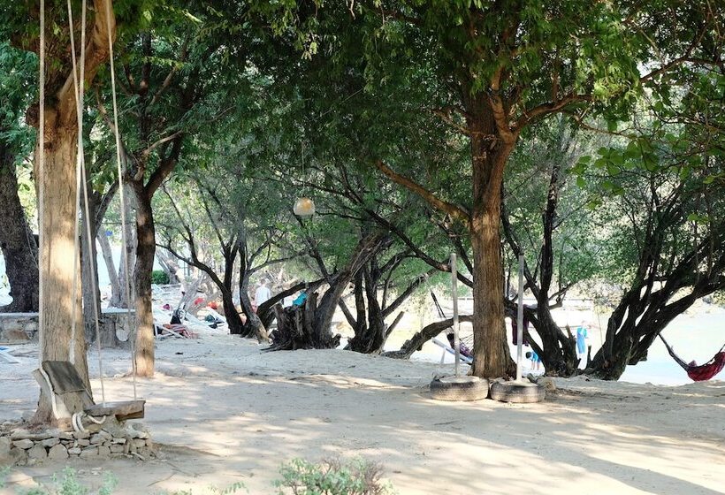 호텔 Nimmanoradee Resort