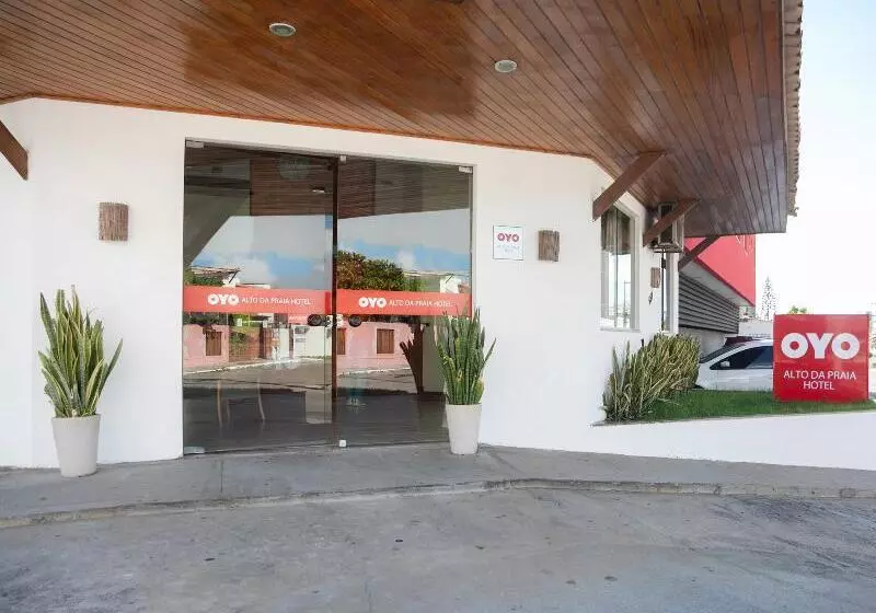 Отель Oyo Alto Da Praia
