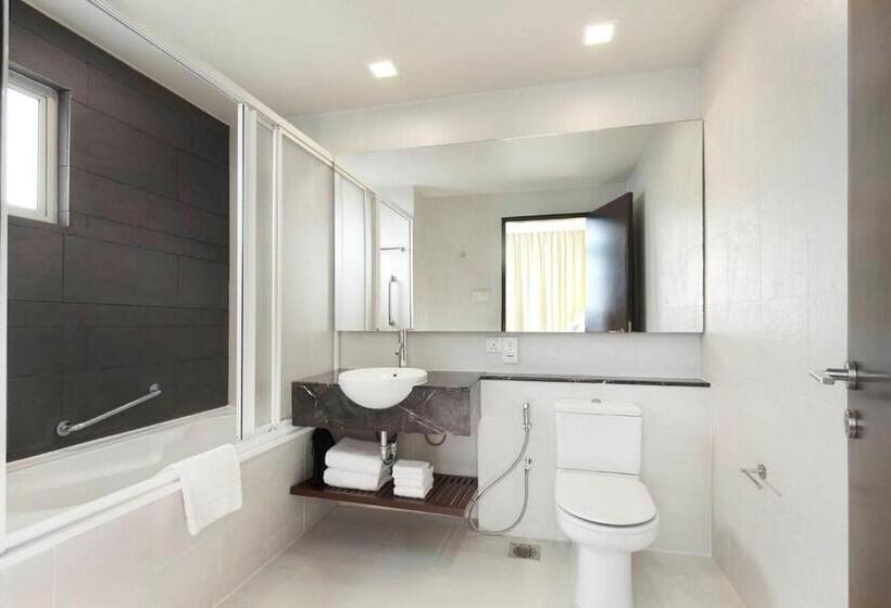 هتل Parkroyal Serviced Suites Kuala Lumpur