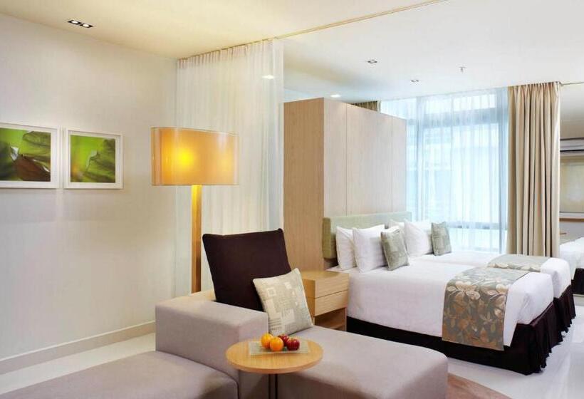 هتل Parkroyal Serviced Suites Kuala Lumpur