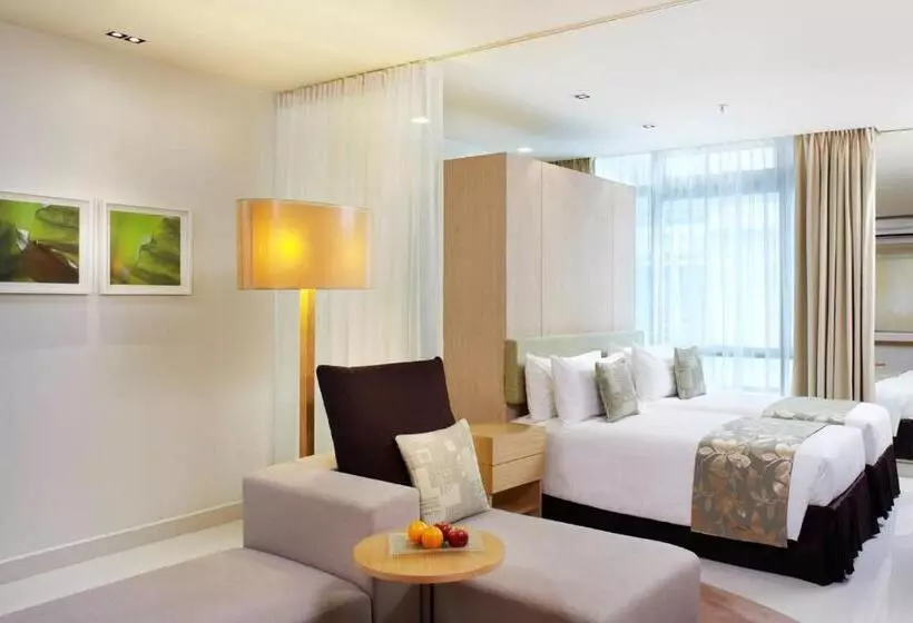 هتل Parkroyal Serviced Suites Kuala Lumpur