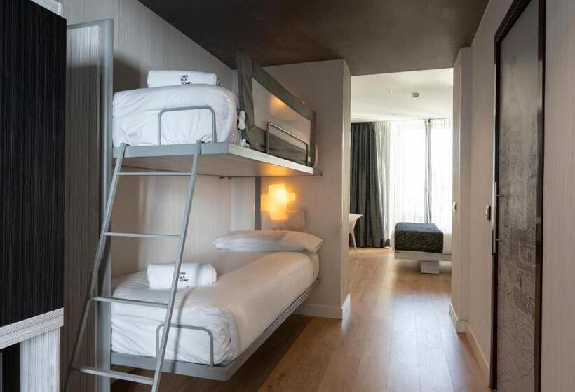 هتل Petit Palace Santa Barbara