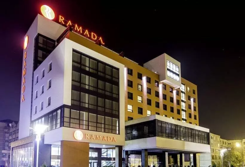 فندق Ramada By Wyndham Oradea