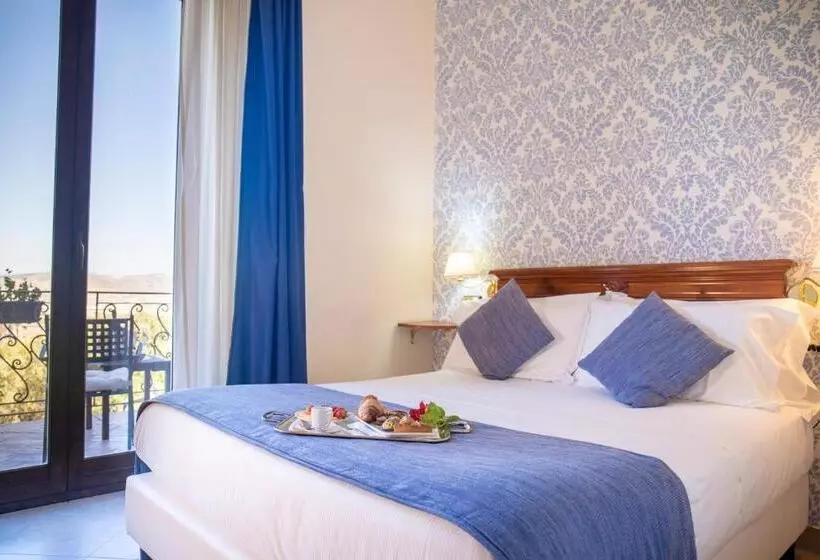 ホテル Relais Villa Giuliana