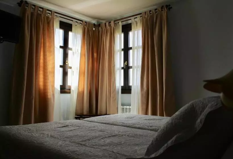 هتل روستایی Rural El Gran Duque