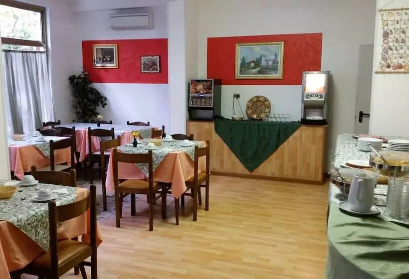 בית מלון כפרי Villa Del Sole