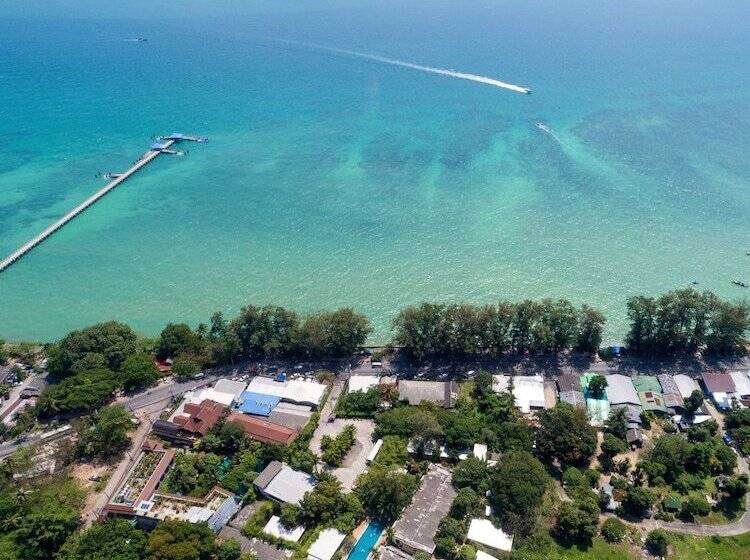 Phuket Sea Resort Sha Extra Plus