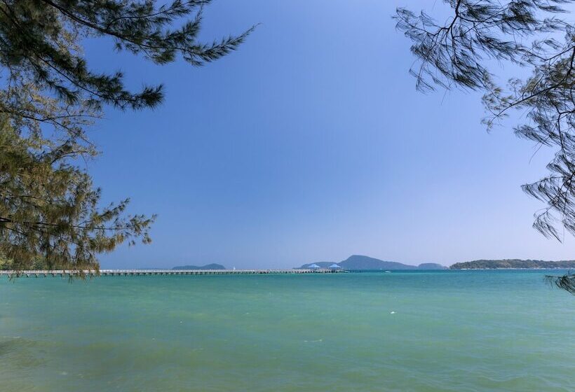 Phuket Sea Resort Sha Extra Plus