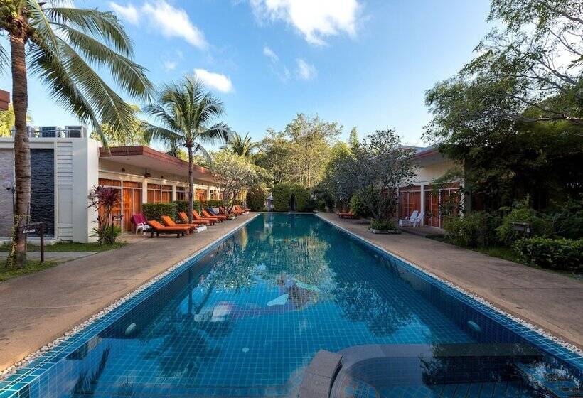 Phuket Sea Resort Sha Extra Plus