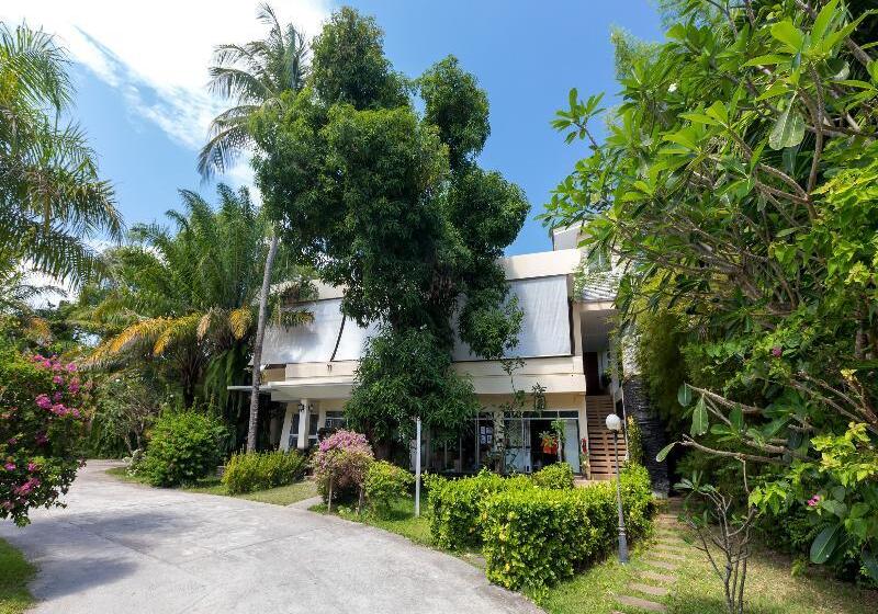 Phuket Sea Resort Sha Extra Plus