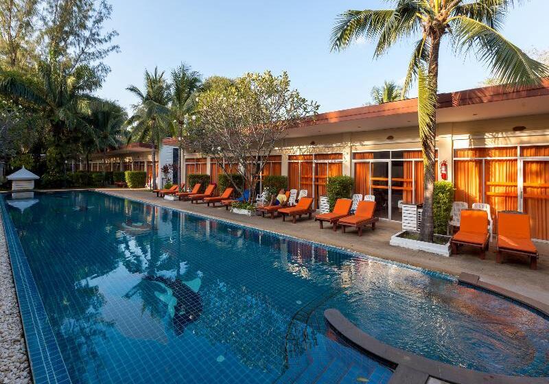 Phuket Sea Resort Sha Extra Plus