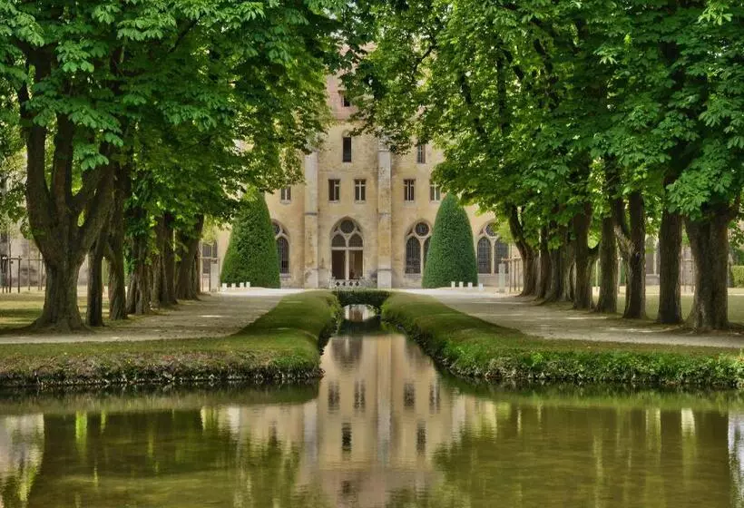 ベッドアンドブレックファースト Les Vieilles Pierres Chambres D Hôtes