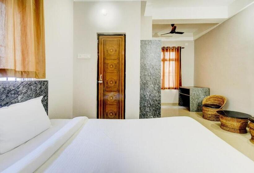 Hôtel Fabexpress Sai Villa