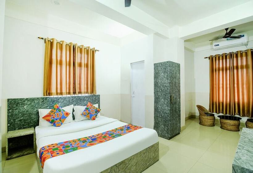 Hôtel Fabexpress Sai Villa