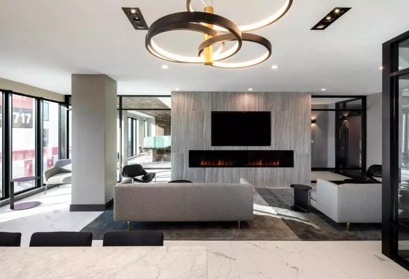 Hotelli Global Luxury Suites At The Arches