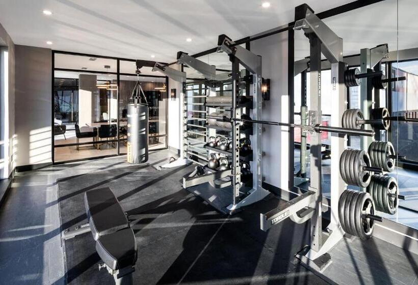 호텔 Global Luxury Suites At The Arches