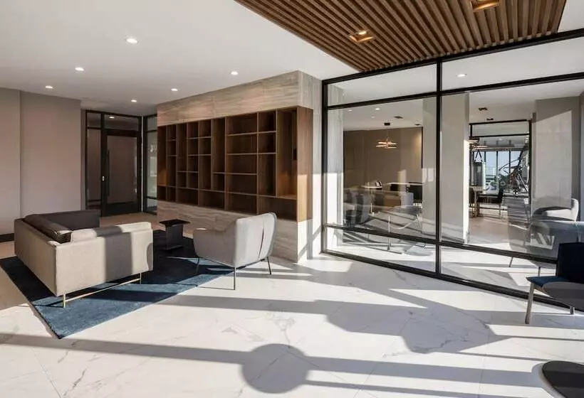 Hotelli Global Luxury Suites At The Arches