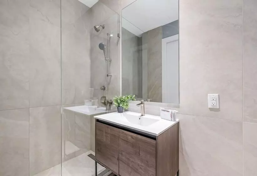 Hotelli Global Luxury Suites At The Arches