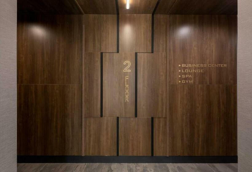 호텔 Global Luxury Suites At The Arches