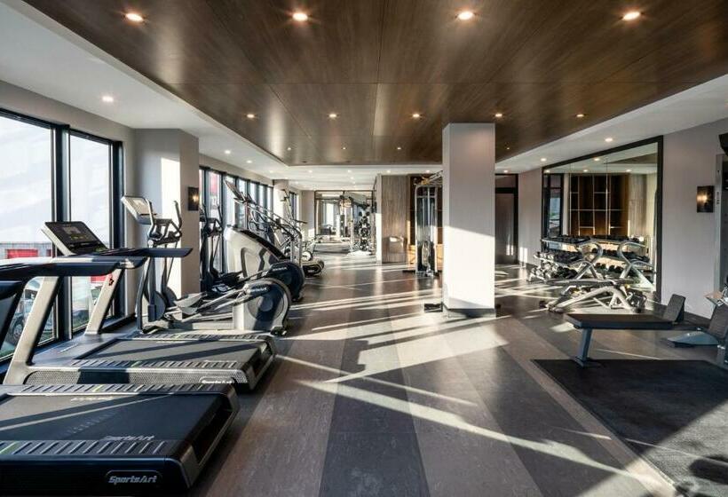 호텔 Global Luxury Suites At The Arches