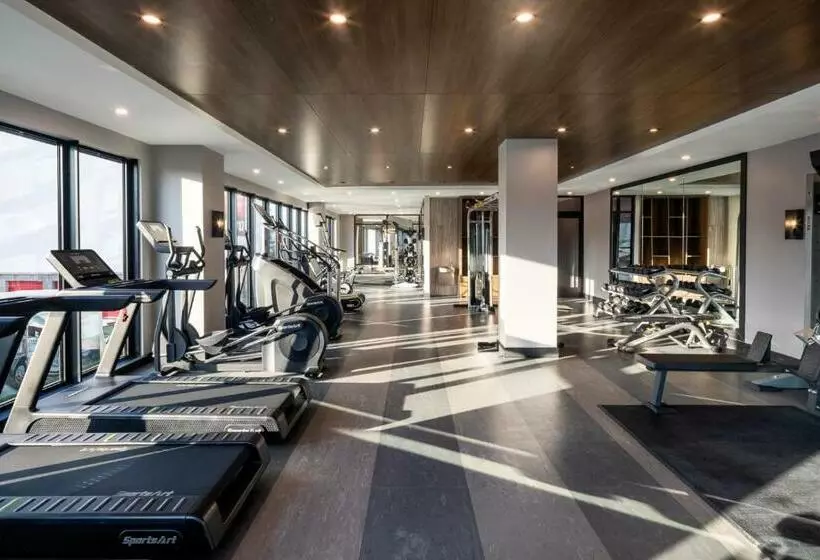 Hotelli Global Luxury Suites At The Arches