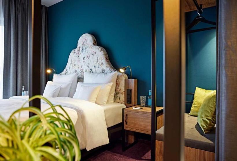 Me And All Hotel Dusseldorf Oberkassel, By Hyatt