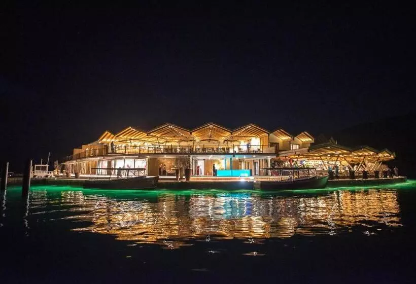 ホテル Saba Rock Resort