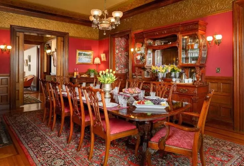 Aamiaismajoitus (B&B) The Lady Mary Inn