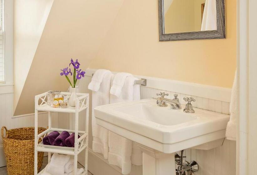 Bed and Breakfast The Lady Mary Inn