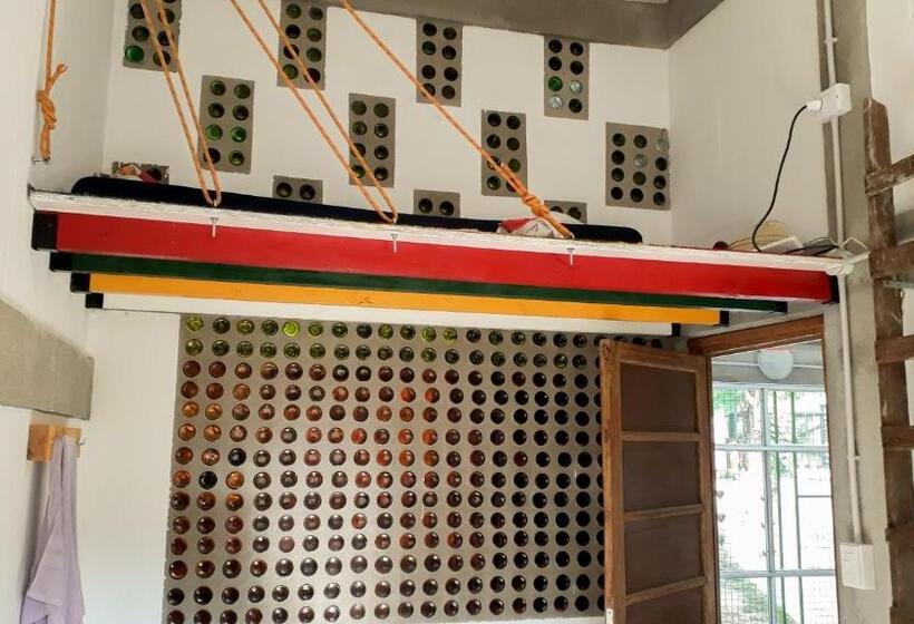 Hostel Casa De Artistas Multiespacio Tanti