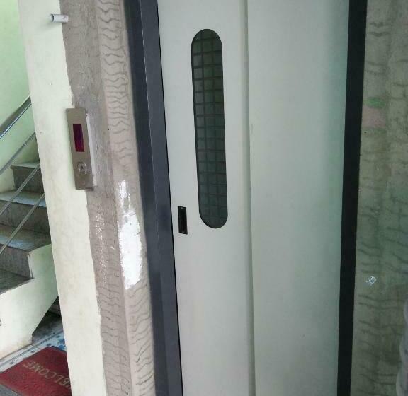 호텔 Al Salama Guest House Only For Indians