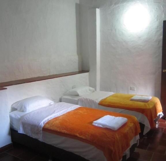 هتل Central Graciela