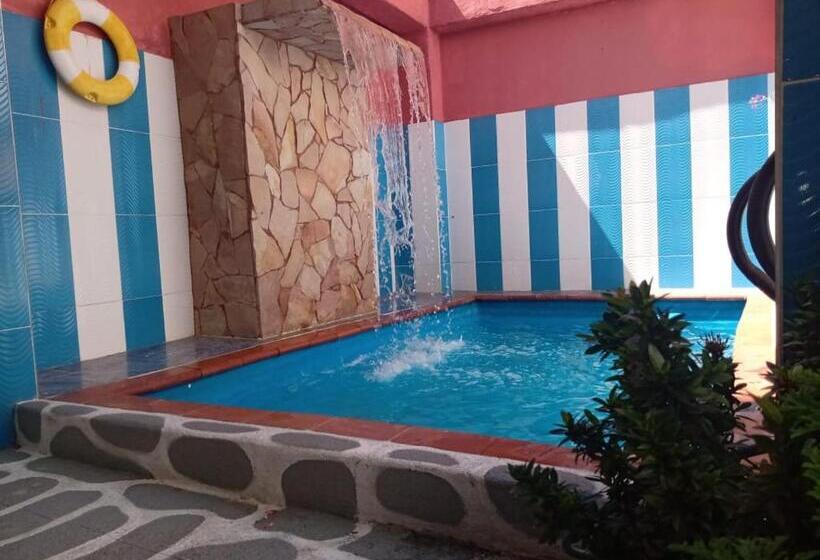 هتل Central Graciela