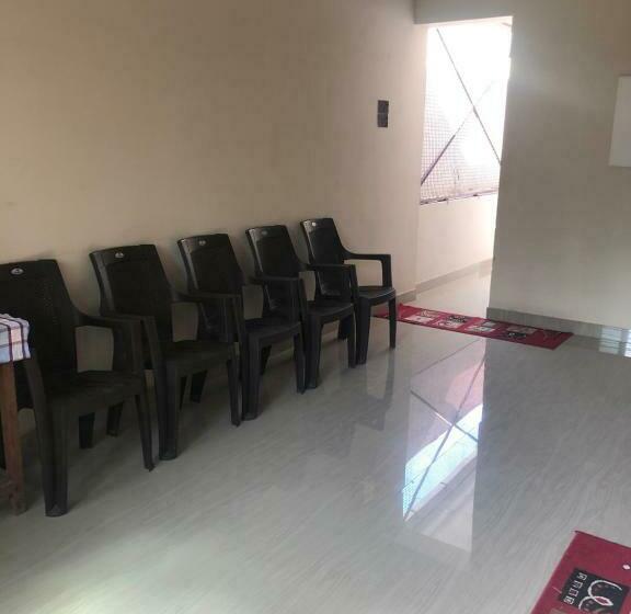 فندق Kumaran Residency