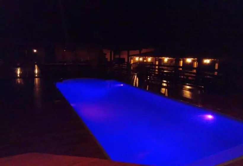 ホテル Pousada E Camping Canastra Mineira