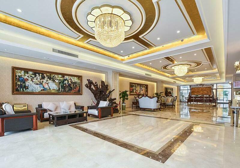 Vienna Hotel Suzhou Yangcheng Lake Huayi Movie World