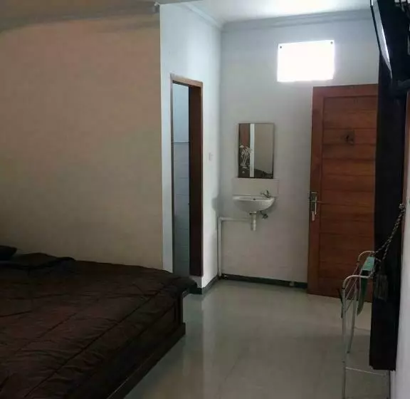 Pension Pondok Nusawiru