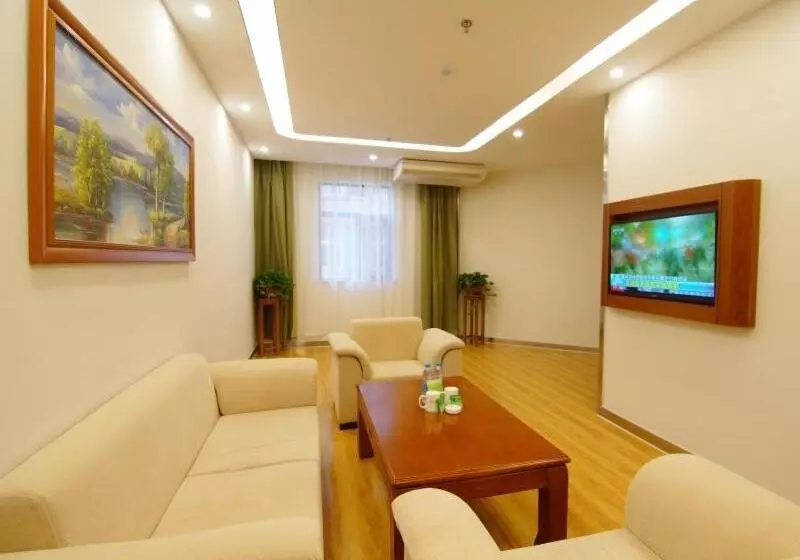 Vatica Anhui Fuyang Linquan South Jiefang Hotel