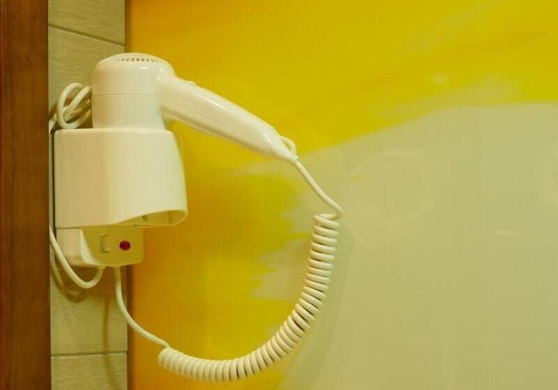 Vatica Anhui Fuyang Linquan South Jiefang Hotel