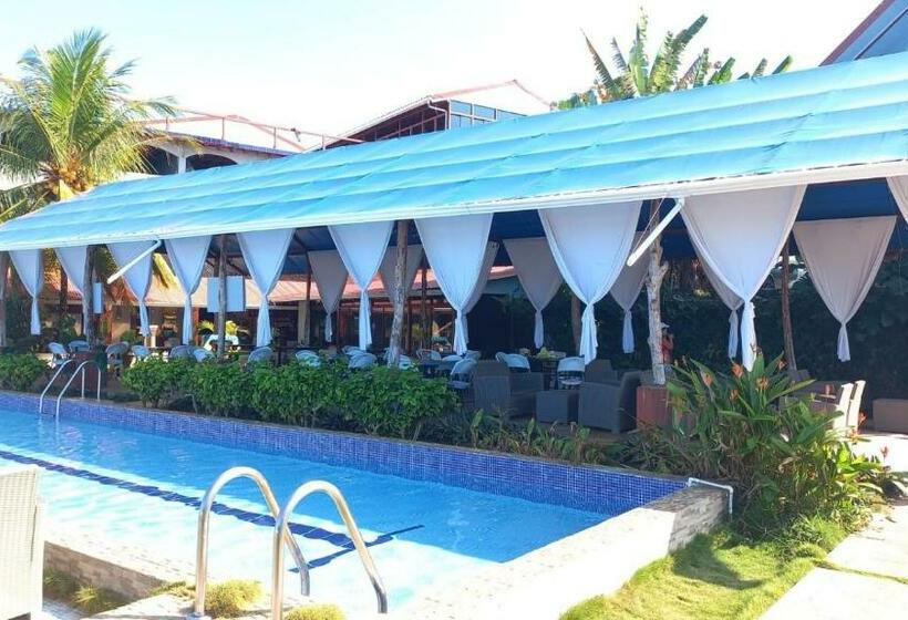 هتل La Cueva Limon