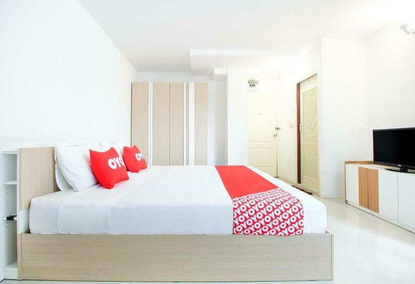 Hotel Capital O 411 Grandview Condo 15