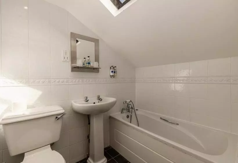 ユースホステル Bower House Inn