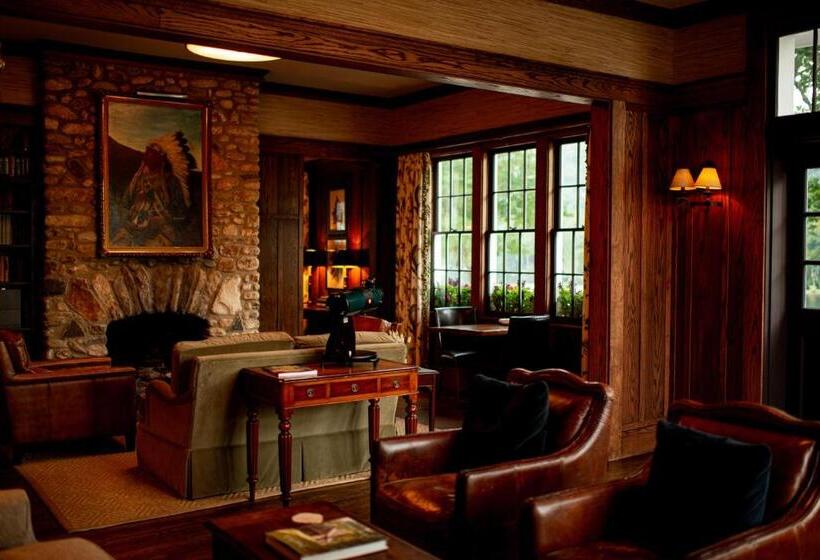 ホテル The Greystone Inn