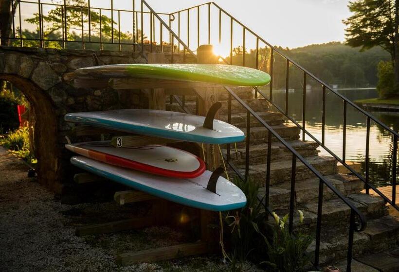 ホテル The Greystone Inn