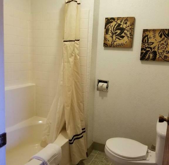 فندق على الطريق Gold Pan Lodge