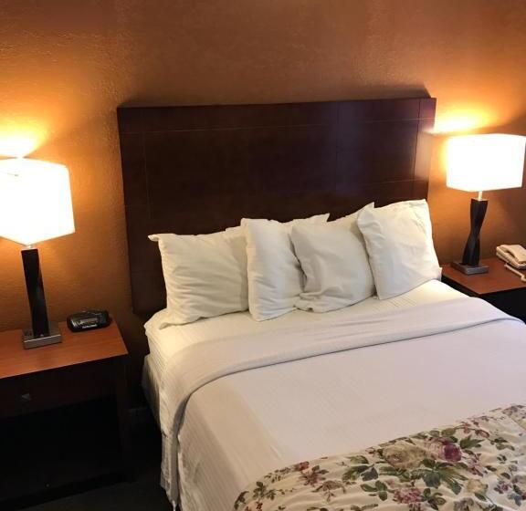 فندق على الطريق Gold Pan Lodge