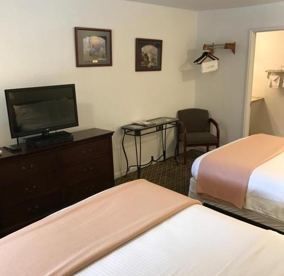 فندق على الطريق Gold Pan Lodge