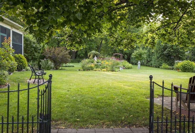 مبيت وإفطار Aldrich Guest House