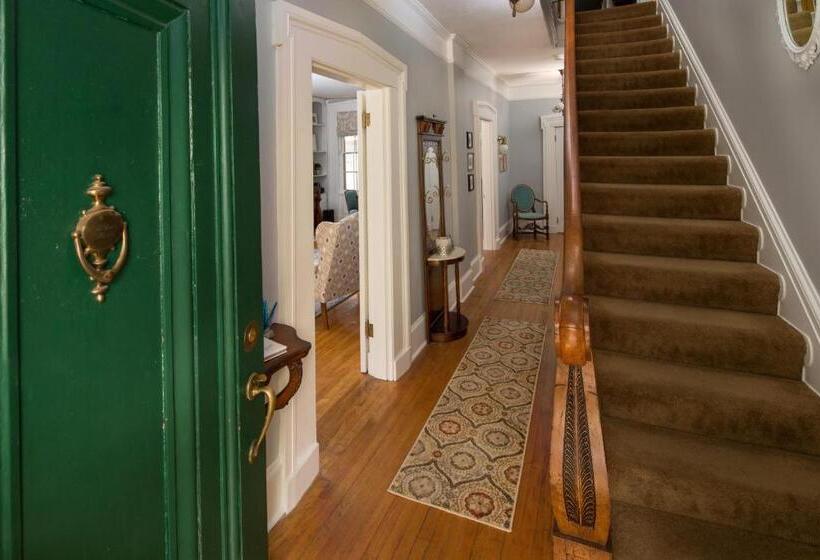 مبيت وإفطار Aldrich Guest House