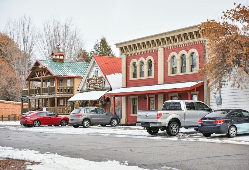 مبيت وإفطار Valley House Inn